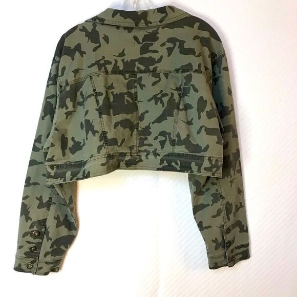 Paris Blues Cropped camo open-front jacket - Picture 2 of 3